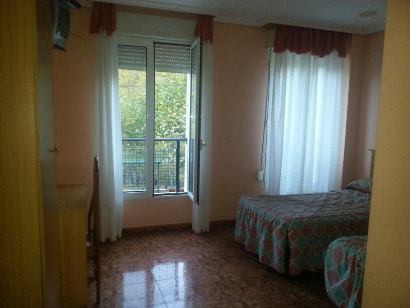 Hotel Durtzi Sobron Kültér fotó